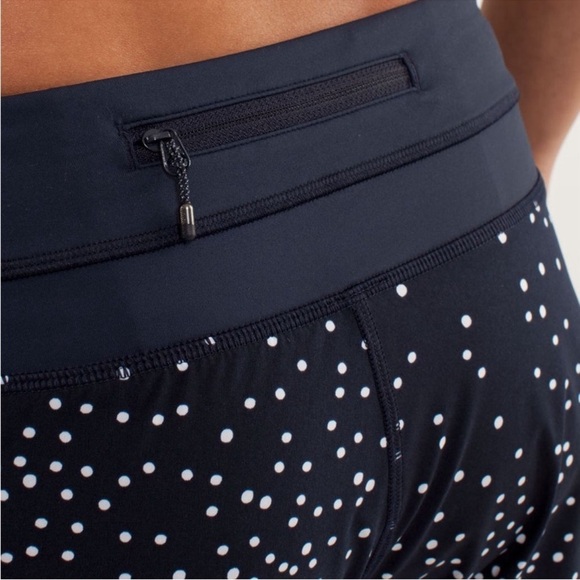 Lululeomon  groovy run short petit dot inkwell SZ6 - Picture 5 of 11